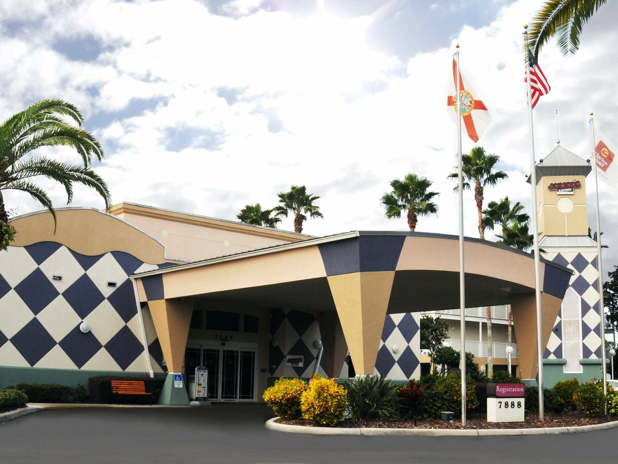 クラリオン スイーツ キスミー‐オーランド メインゲート キシミー エクステリア 写真
